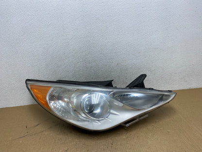 2011 - 2014 Hyundai Sonata Right Passenger Rh Side Headlight Halogen AG1082 DW0