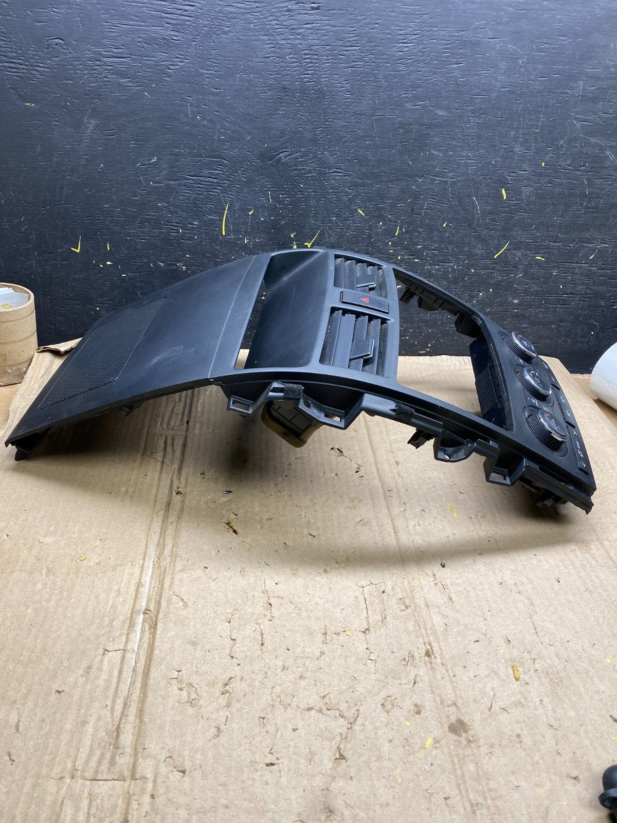 2010 - 2015 Mazda CX-9 Radio Dash Trim Bezel W/Vent AC Climate Control X5935  DG1