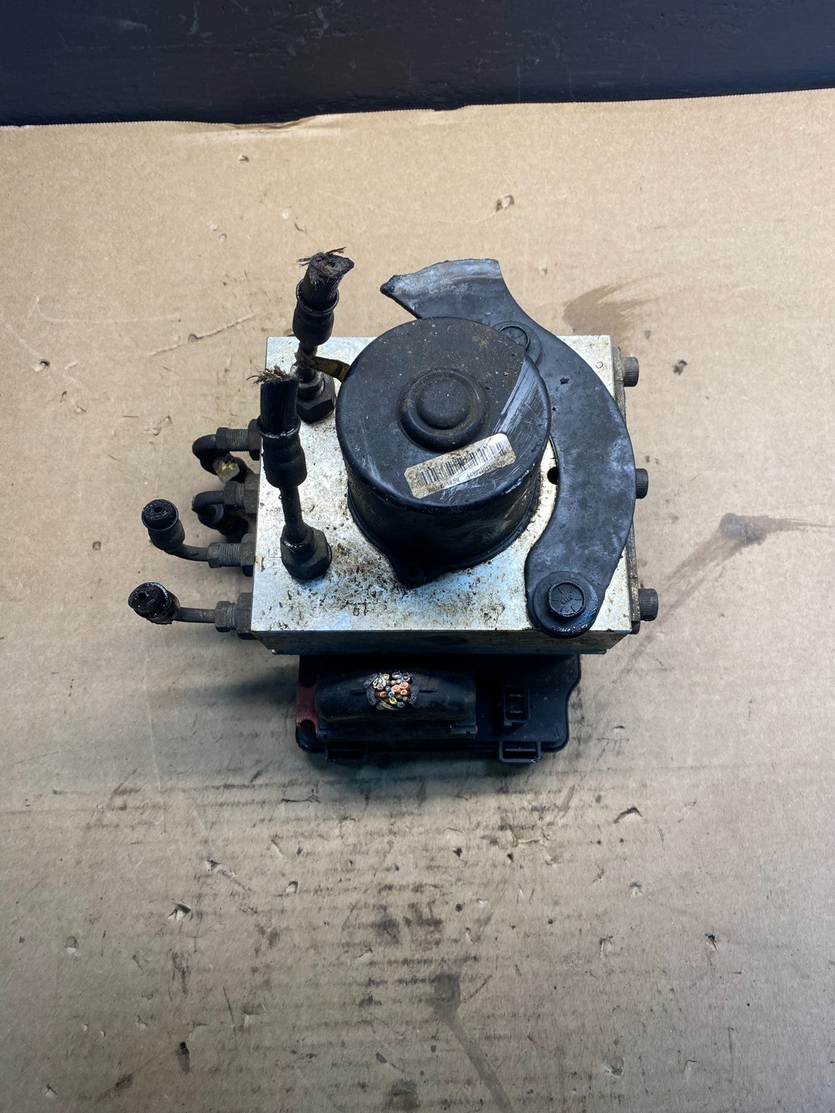 Wabco ABS Pump Hydraulic W/ Module P/N 4460470002 AB7221 DG2