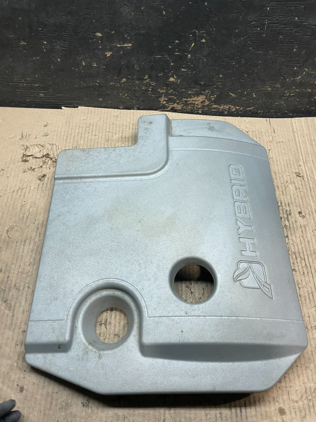 2005 to 2008 Ford Escape Hybrid Engine Motor Cover Oem V4103 DG3