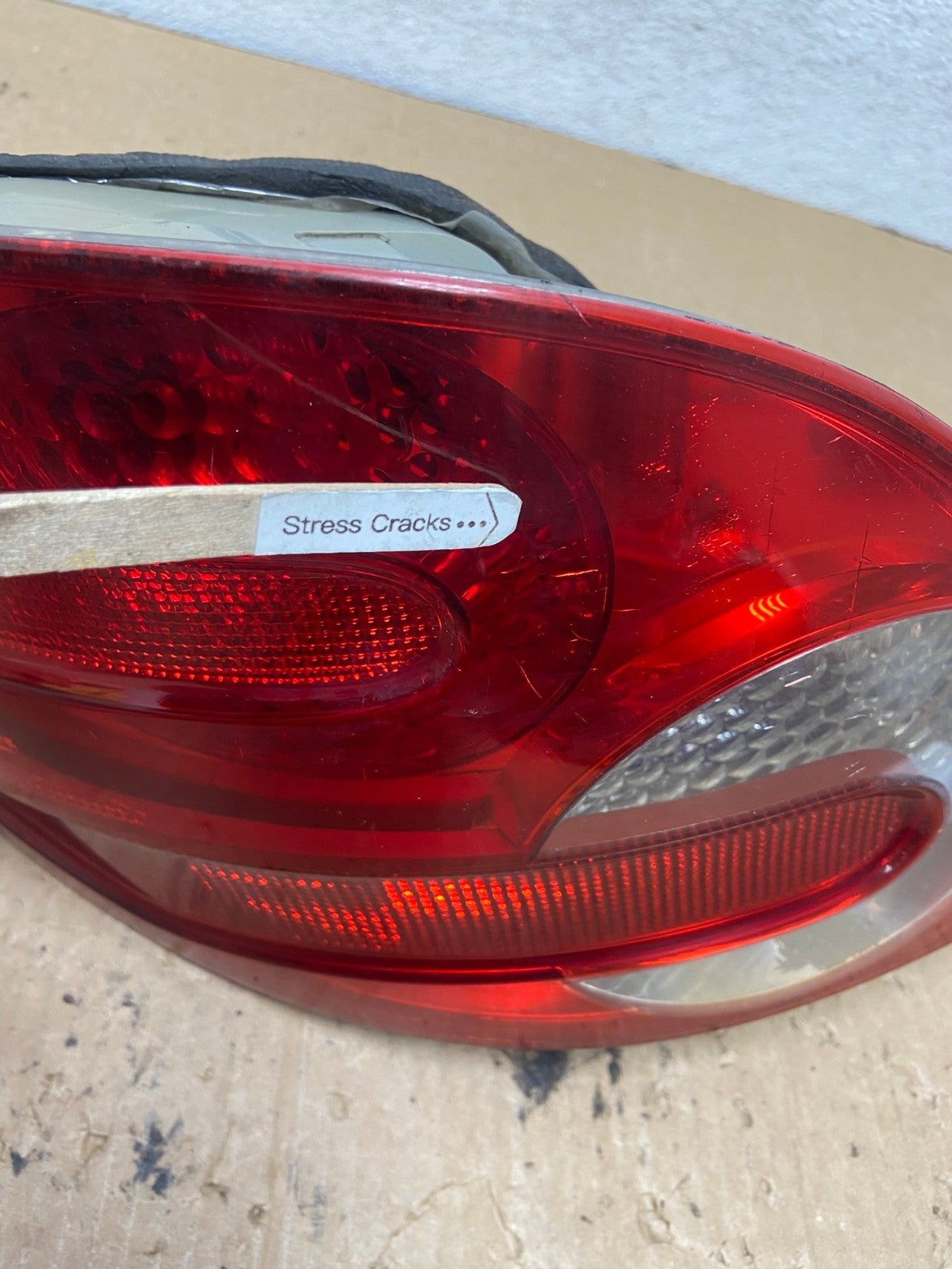 2006 to 2010 Mercedes W251 R-Class Left Driver LH Side Tail Light AG2383 LK4