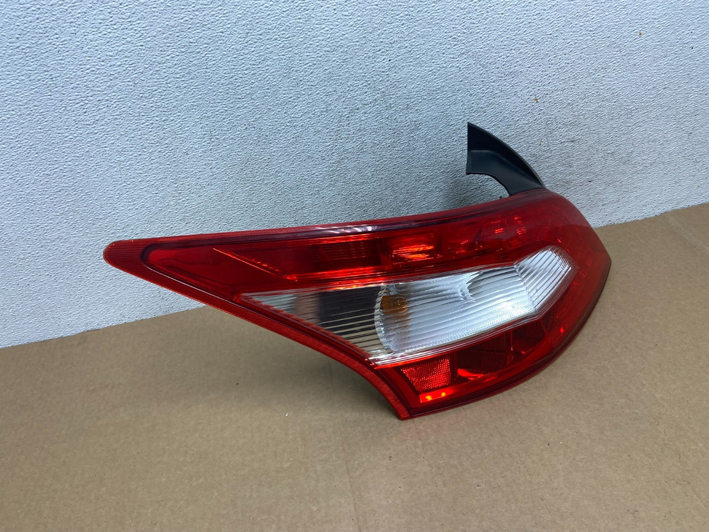 2009 2010 2011 Nissan Maxima Left Driver Lh Side Tail light AF9486 DW2