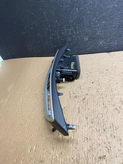 2014 to 2017 Nissan Rogue Center Dash Air Vent With Hazard Switch AF1472 DG2