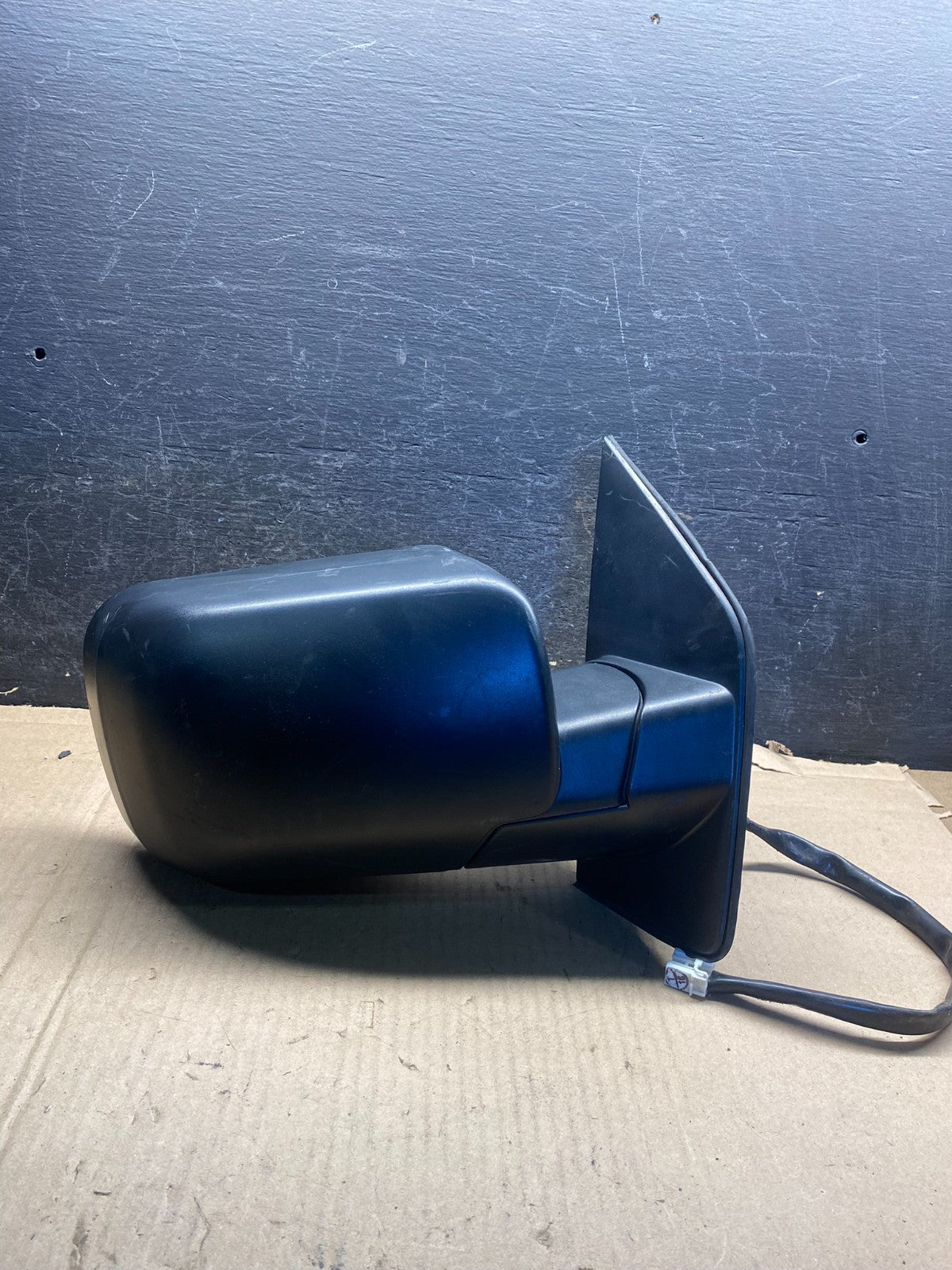 2004 to 2015 Nissan Titan Right Passenger RH View Door Mirror aj0545 DG0