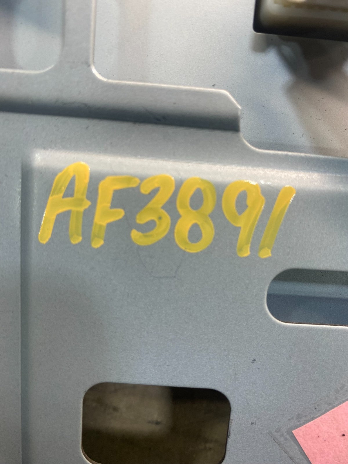 2011 - 2012 Infiniti G35 Information Display Screen 280911BU0A AF3891 DW7