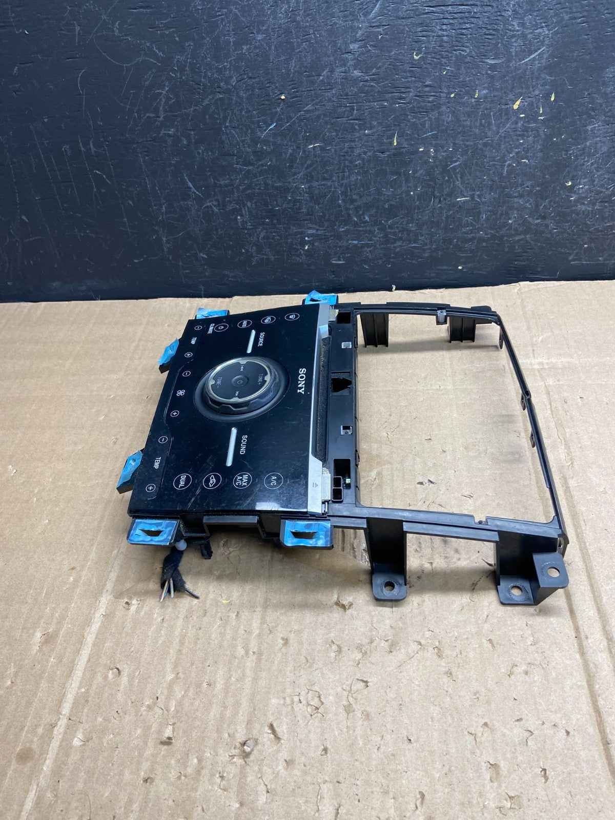 2011-2014 Ford Edge Heater Climate Control Sony Radio CD Control Dash af2581 DG2