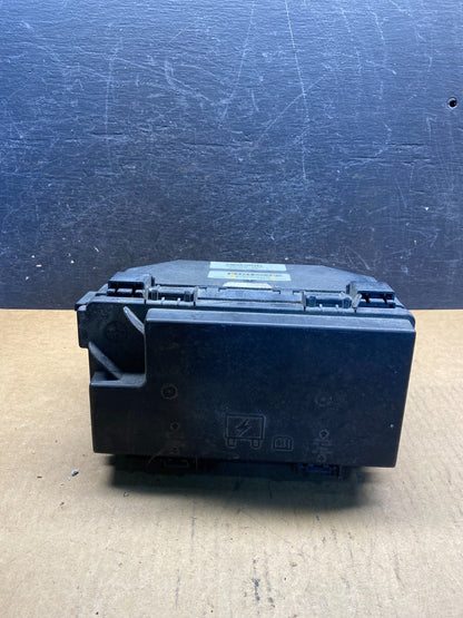 2011 Jeep Wrangler Integrated Power Fuse Box 04692084ab AH5027 DG3
