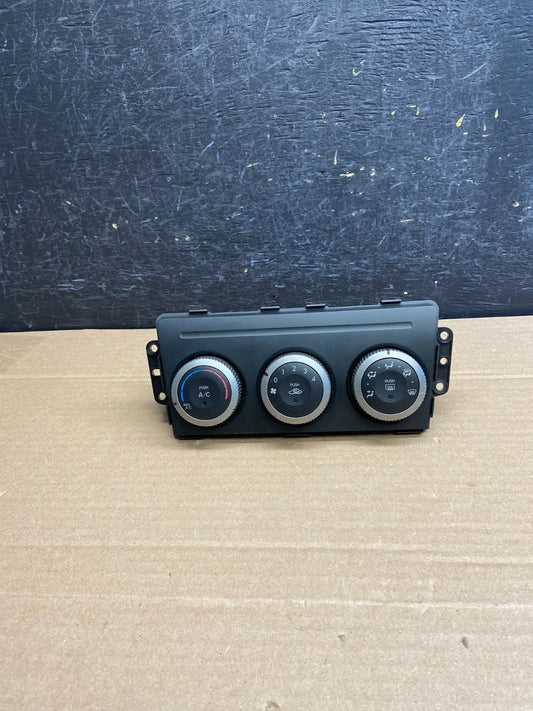 2009 - 2013 Mazda 6 A/C Manual Climate Control Panel AG5035 DG0