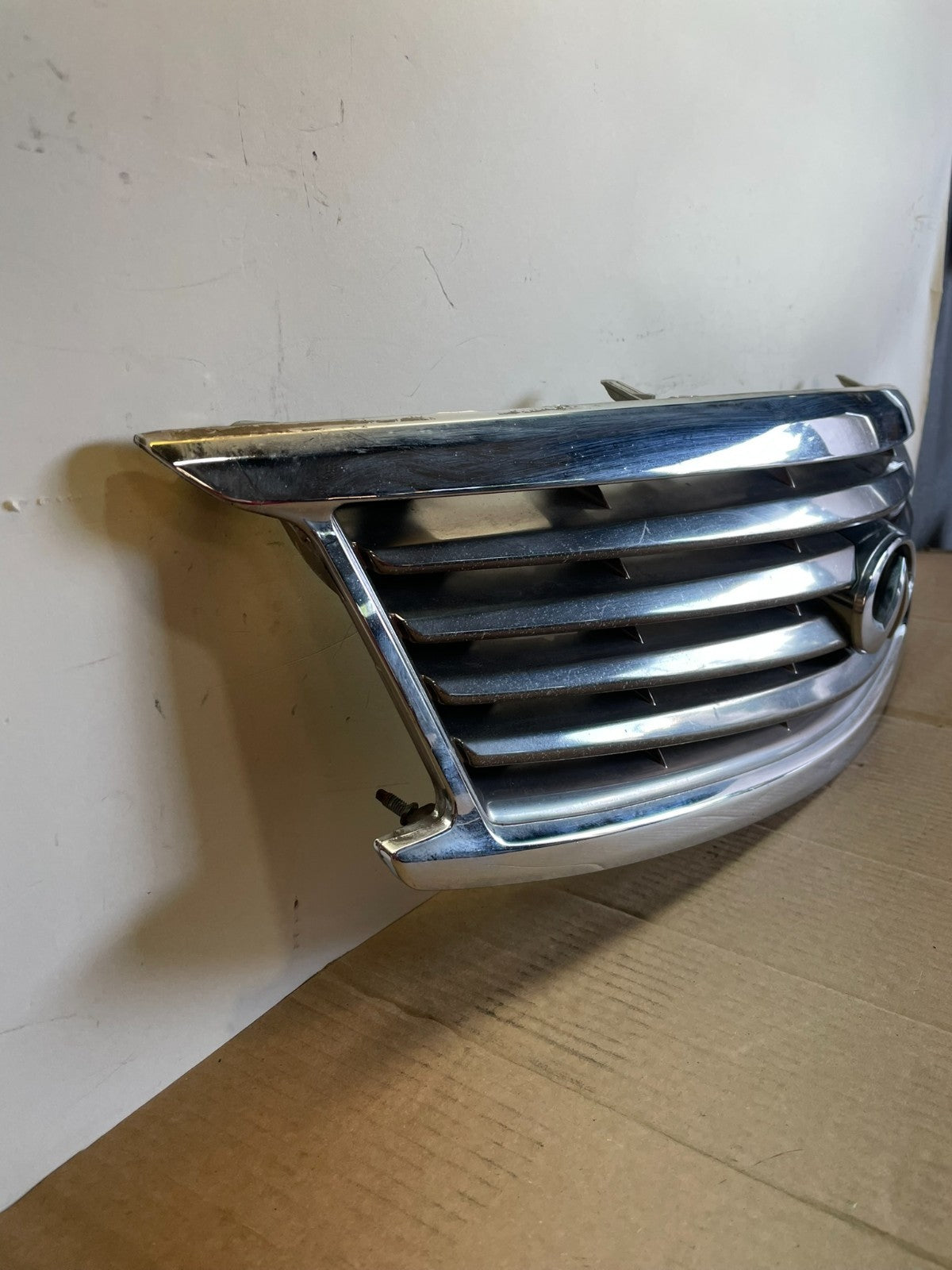 2010 to 2015 Infiniti G37 Front Upper Grill Grille Aftermarket AH0078 DG2