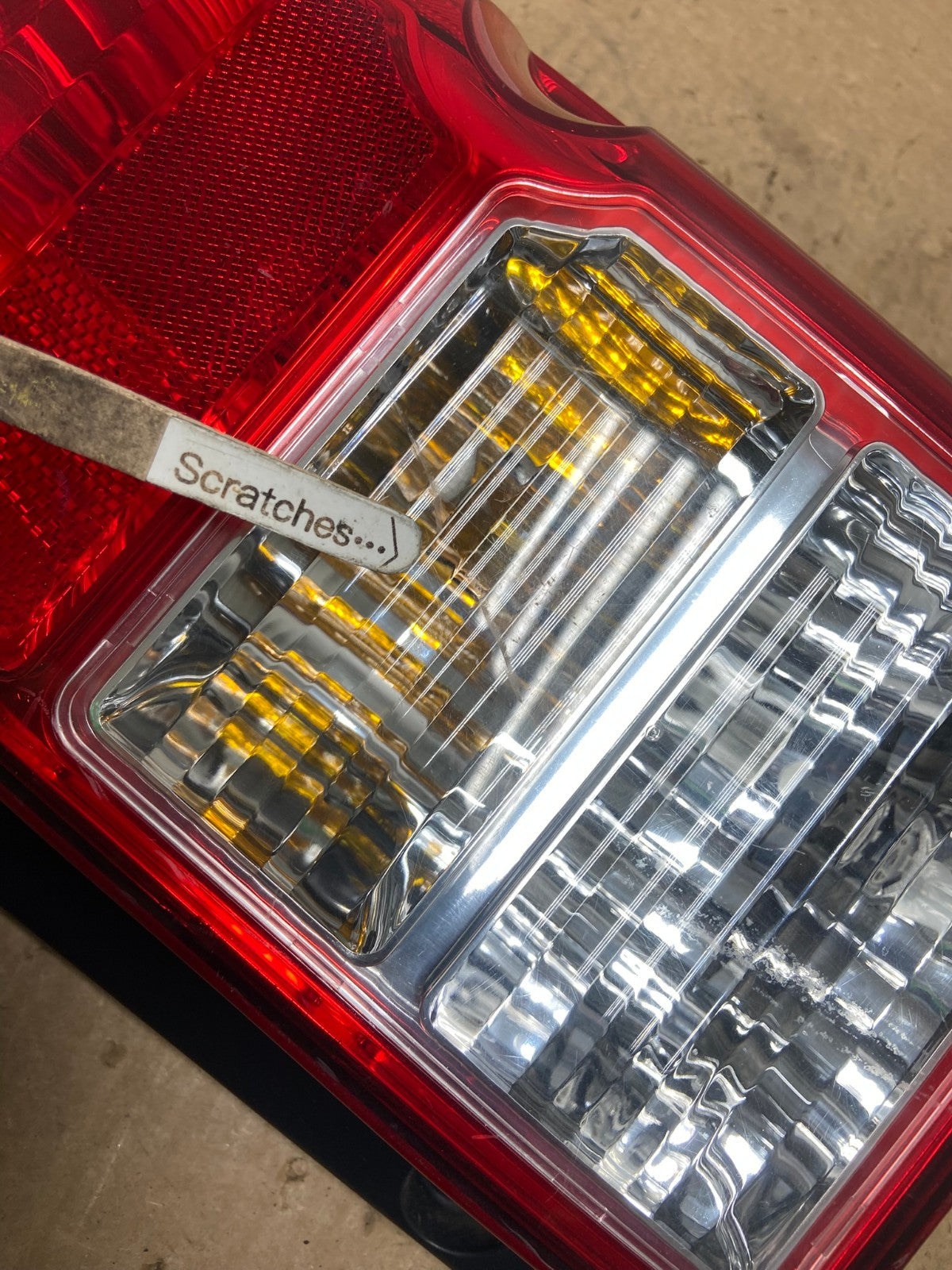 2005 to 2012 Nissan Pathfinder Right Passenger RH Side Tail Light AG1228 LK3