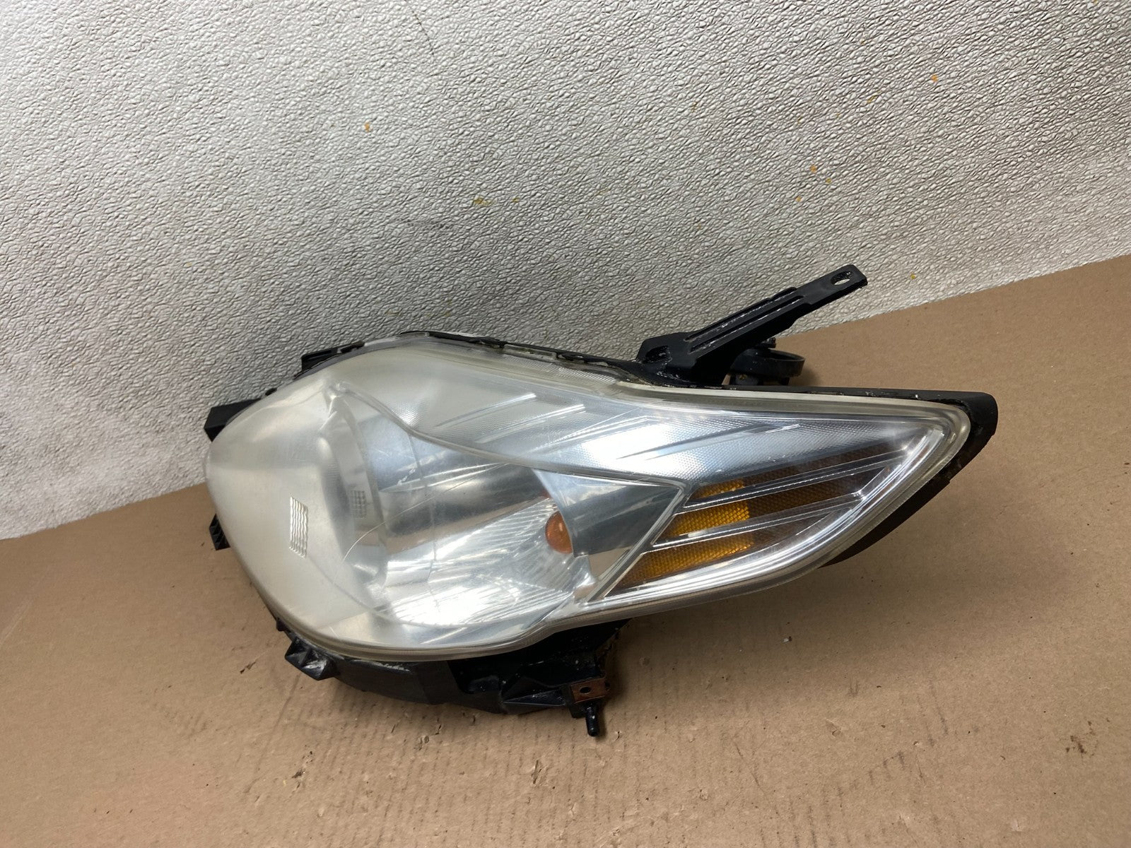 2008 2009 2010 Mazda 5 Left Driver LH Side Headlight Halogen AB5931 DW1