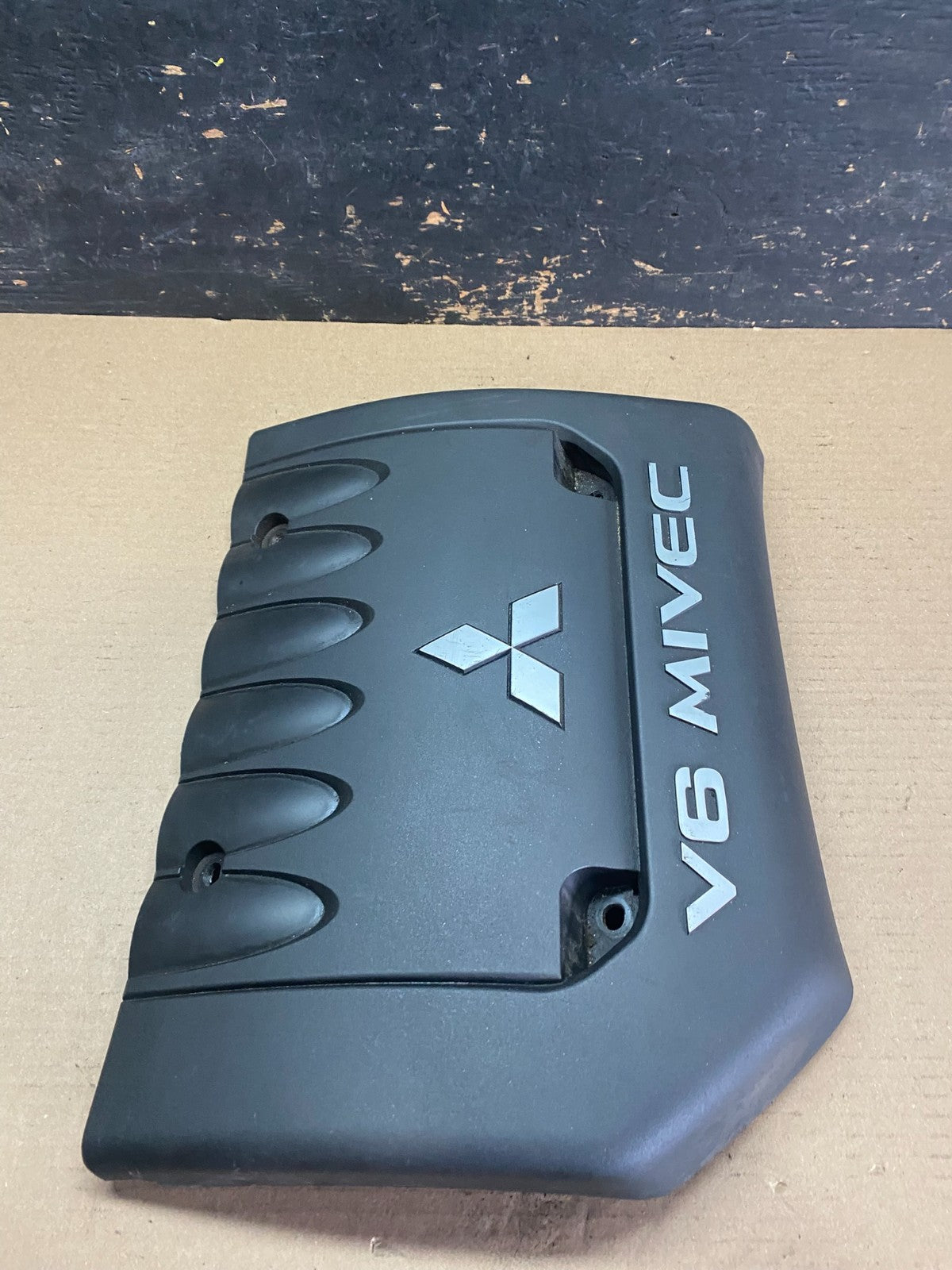 2007 to 2020 Mitsubishi Outlander GT 3.0L V6 Mivec Engine Cover s1210 DG3