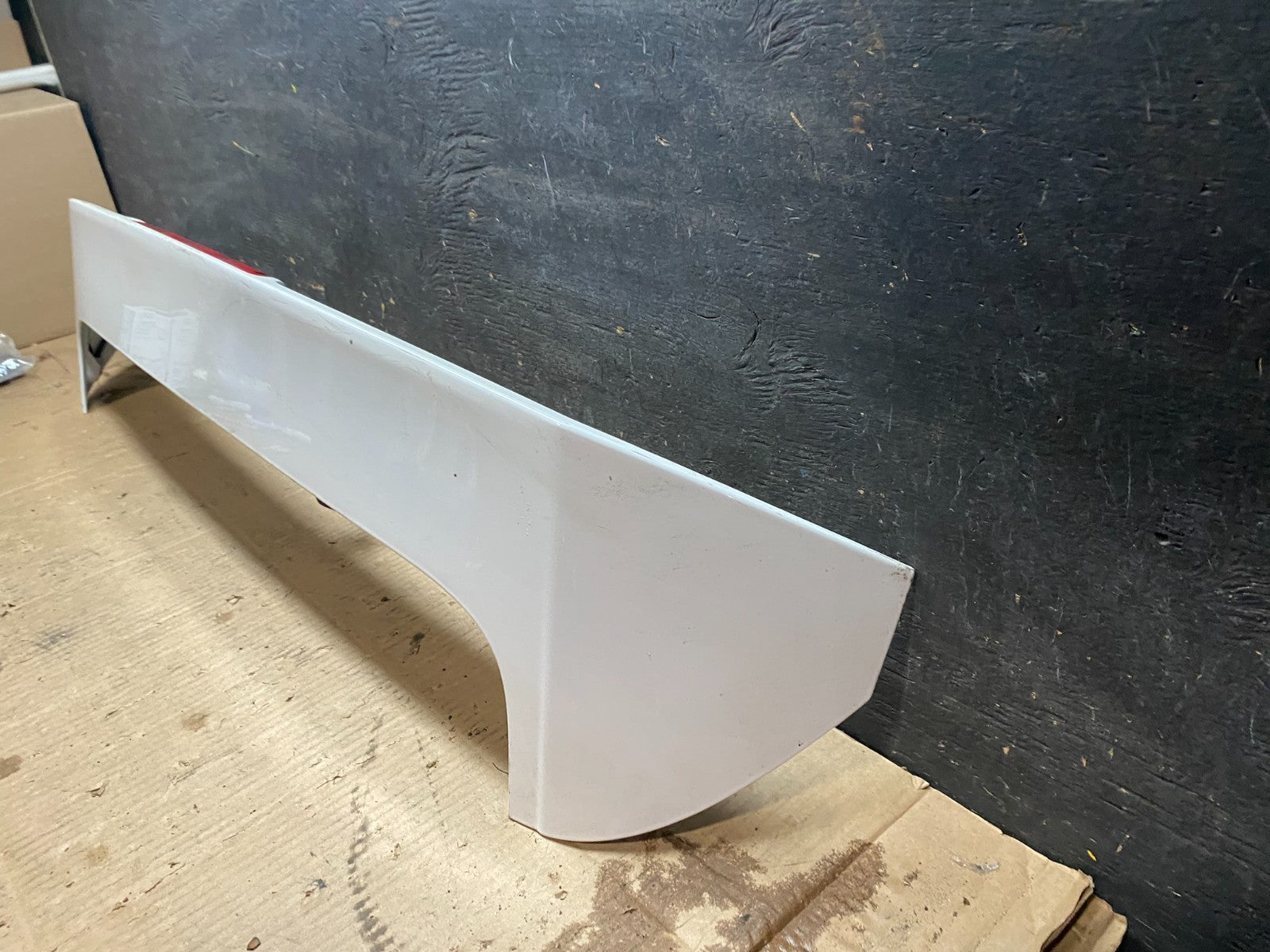2014 to 2016 Ford Fiesta Hatchback Rear Trunk Spoiler u6472 DG1