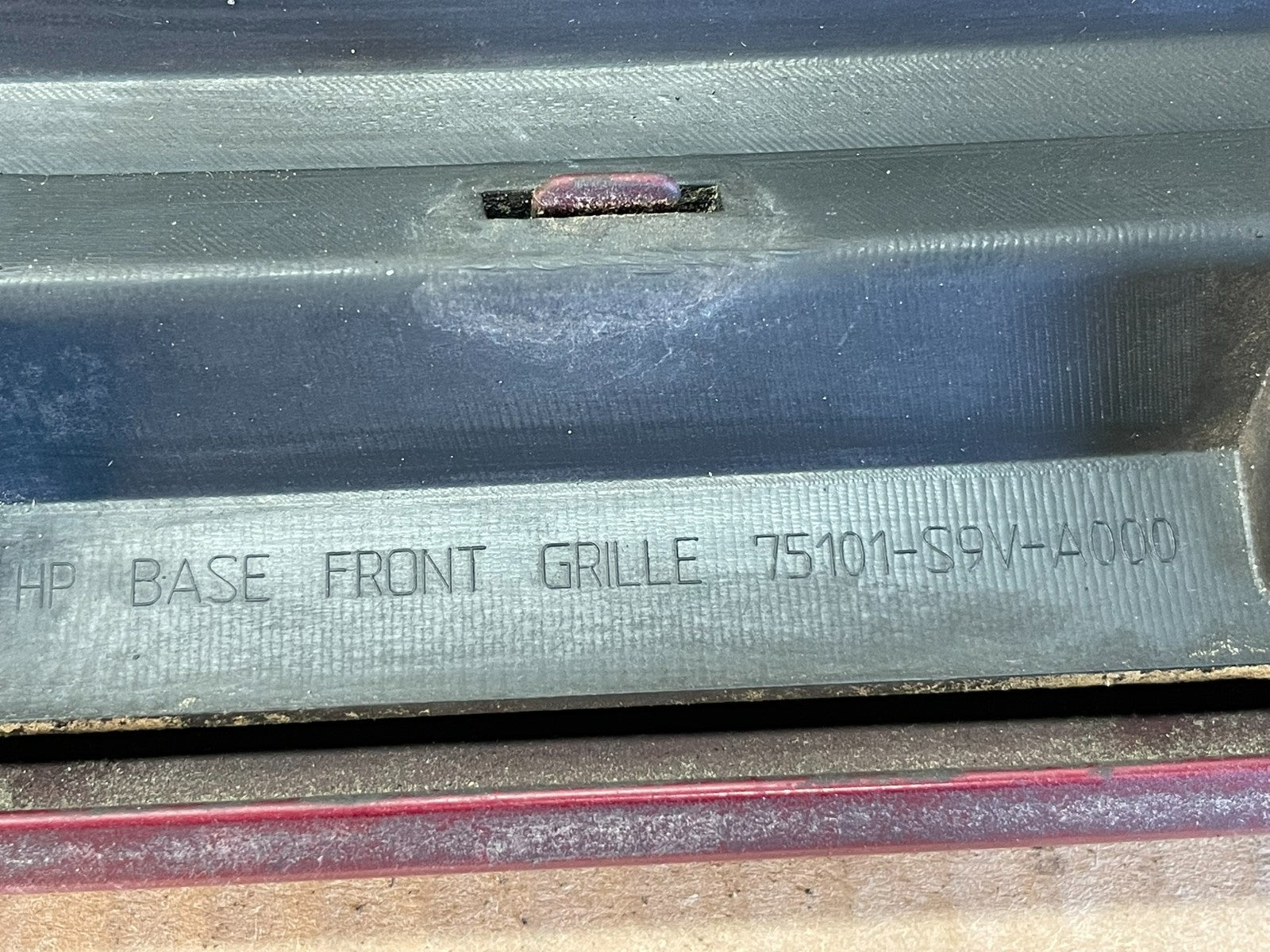 2003 2004 2005 Honda Pilot Front Upper Grill Grille AG3070 DG6