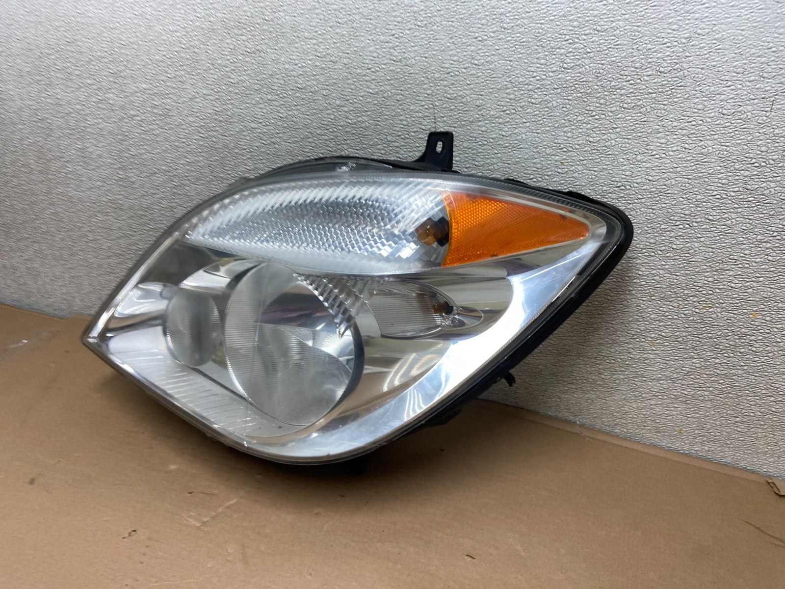 2007 to 2013 Mercedes Sprinter Headlight Left Driver Side Halogen Oem AA9856 DW1