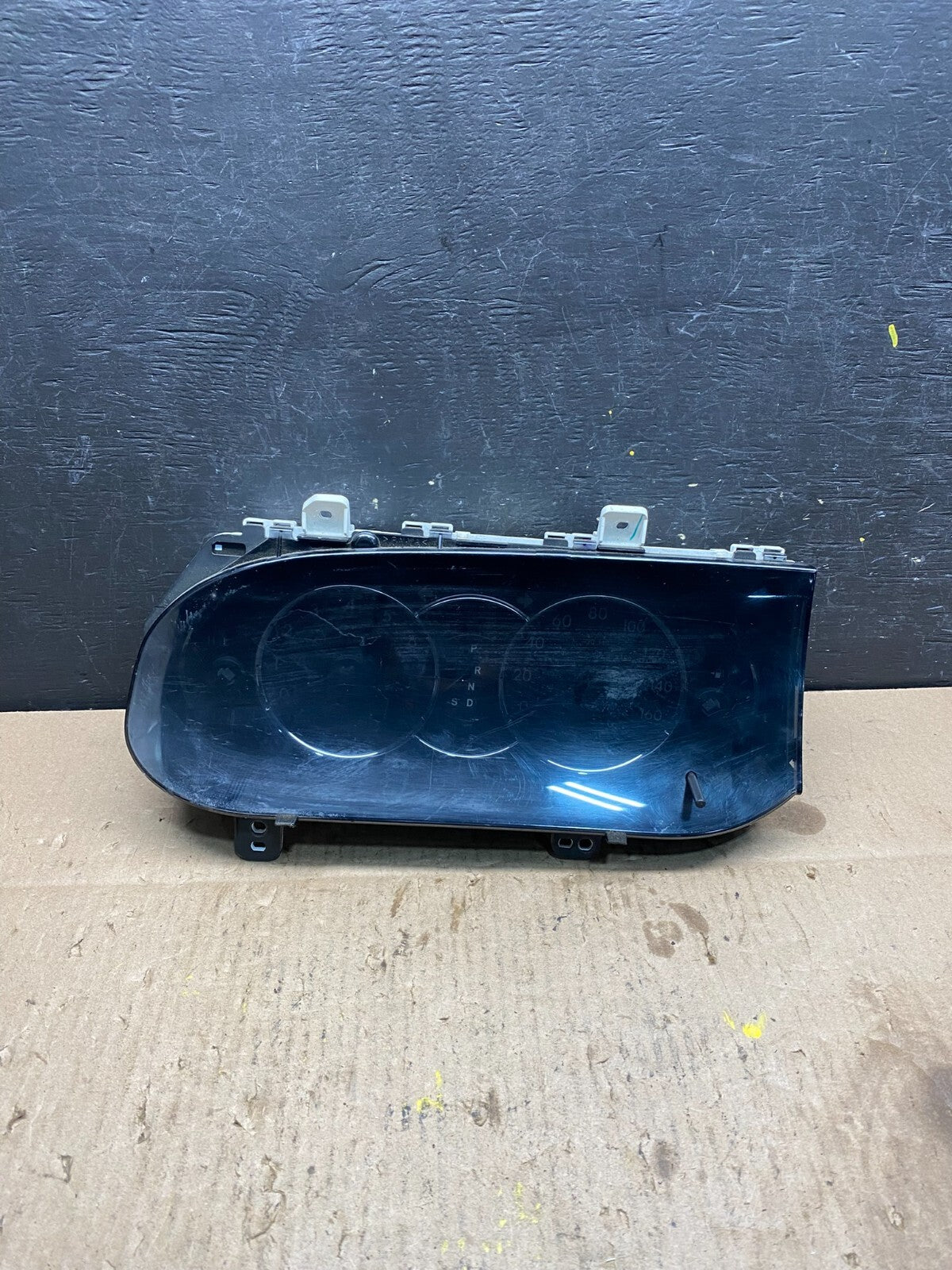 2005 to 2010 Toyota Avalon Cluster Speedometer M7928 PS0