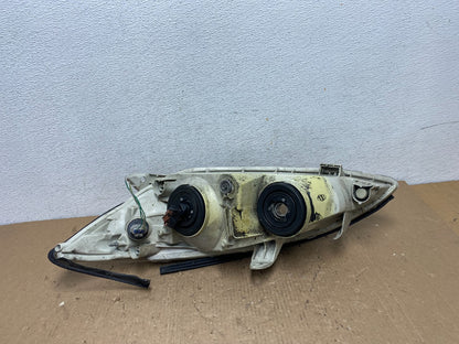 2002 to 2004 Toyota Camry Halogen Headlight Right Passenger Rh AD8752 DW5