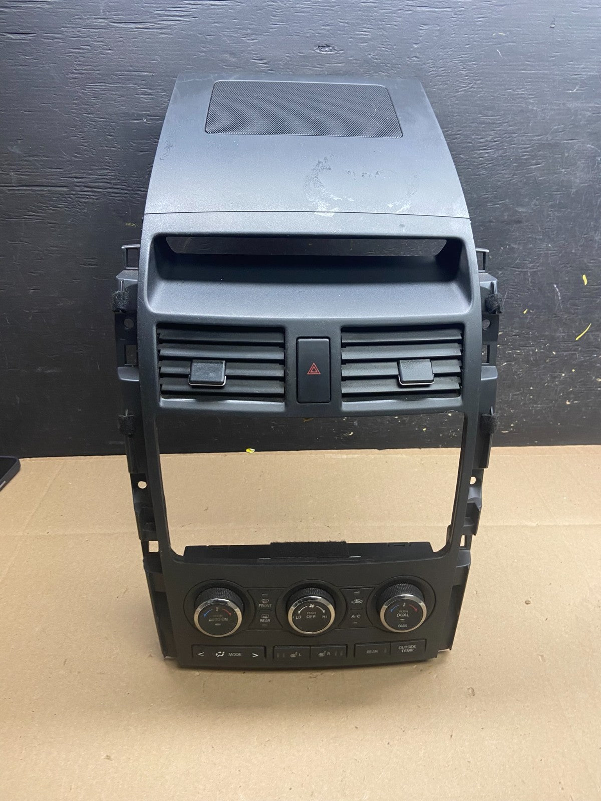 2010 - 2015 Mazda CX-9 Radio Dash Trim Bezel W/Vent AC Climate Control T9146 DG0
