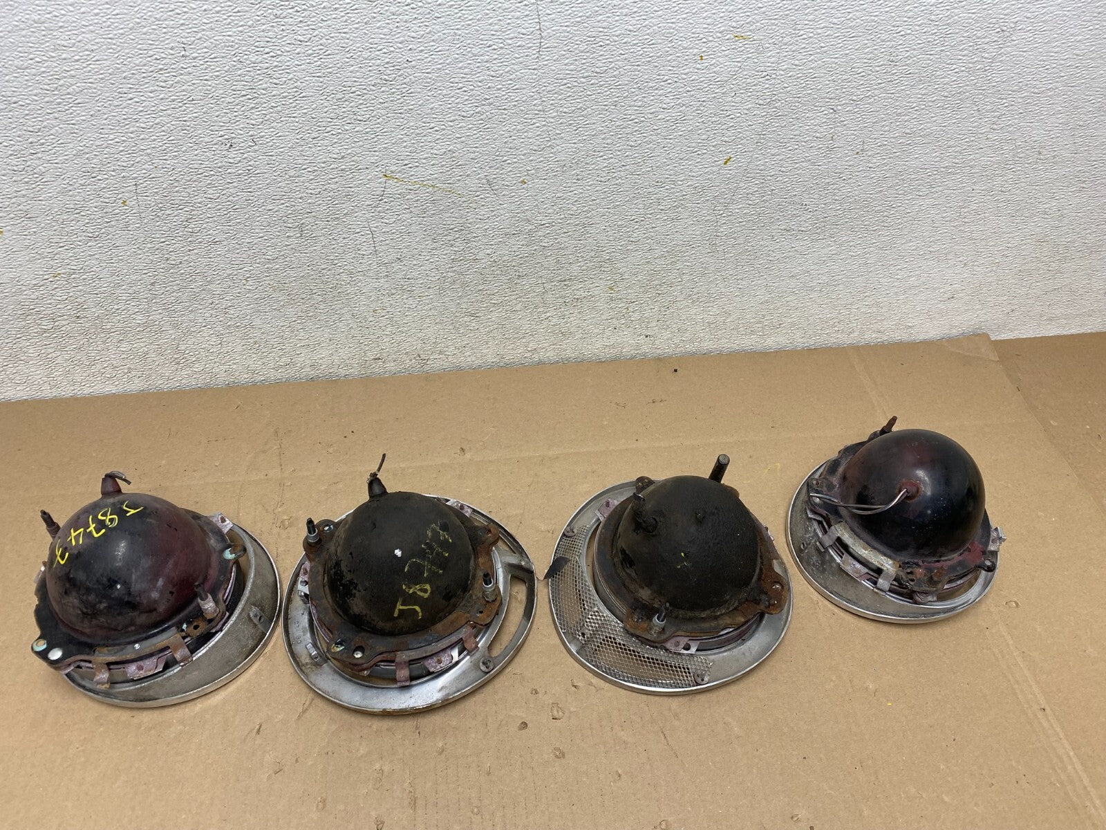 1975 to 1979 Jaguar XJ12 Right+Left Side Headlights J87478