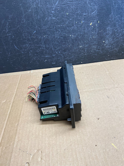 2003 to 2006 Lincoln Town Car Climate Control Panel AD2110 DG1