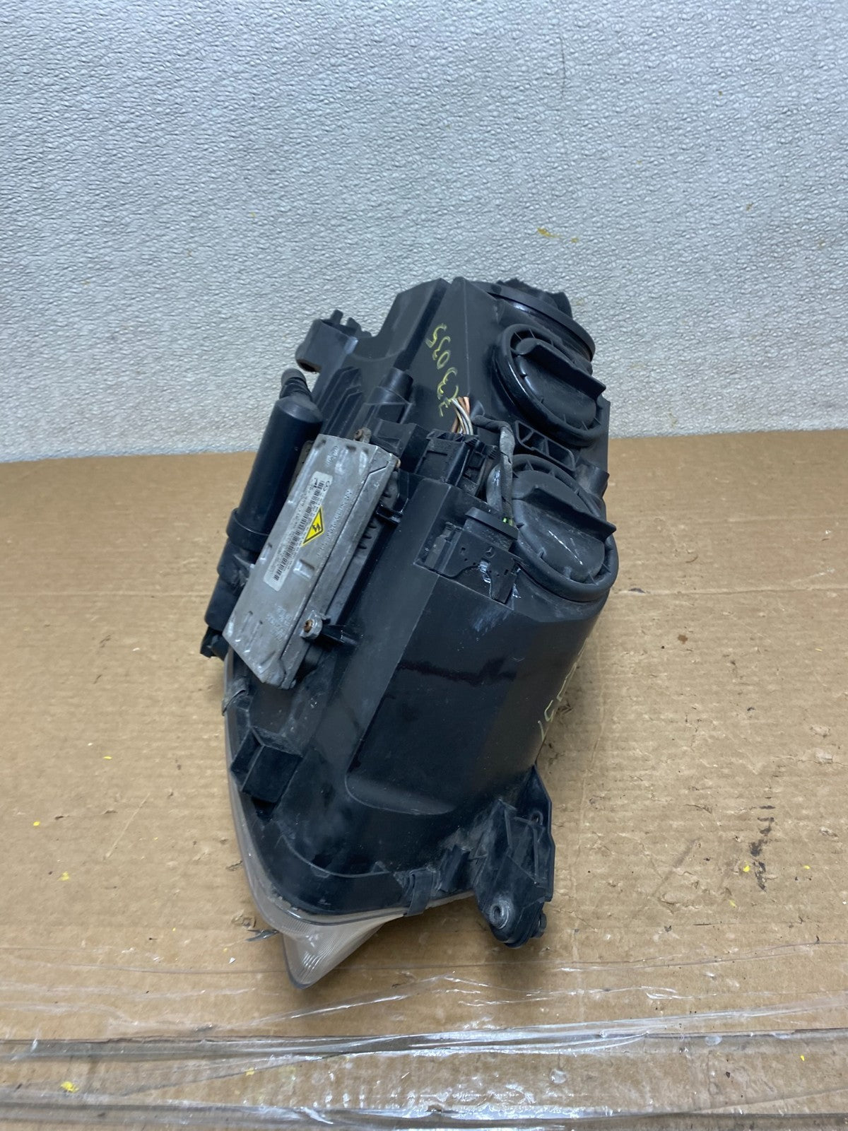 2007 to 2009 Bi-Xenon HID Mercedes S-Class Left Driver Side Headlight Z3035 PS8