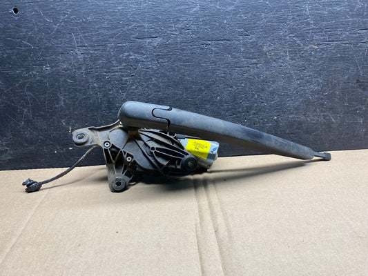 2013 to 2019 Ford Escape Rear Windshield Wiper Motor AJ0033 DW0