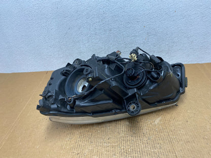 2011 to 2016 Chrysler Town and Country Right Passenger Headlight AE1674 DW5