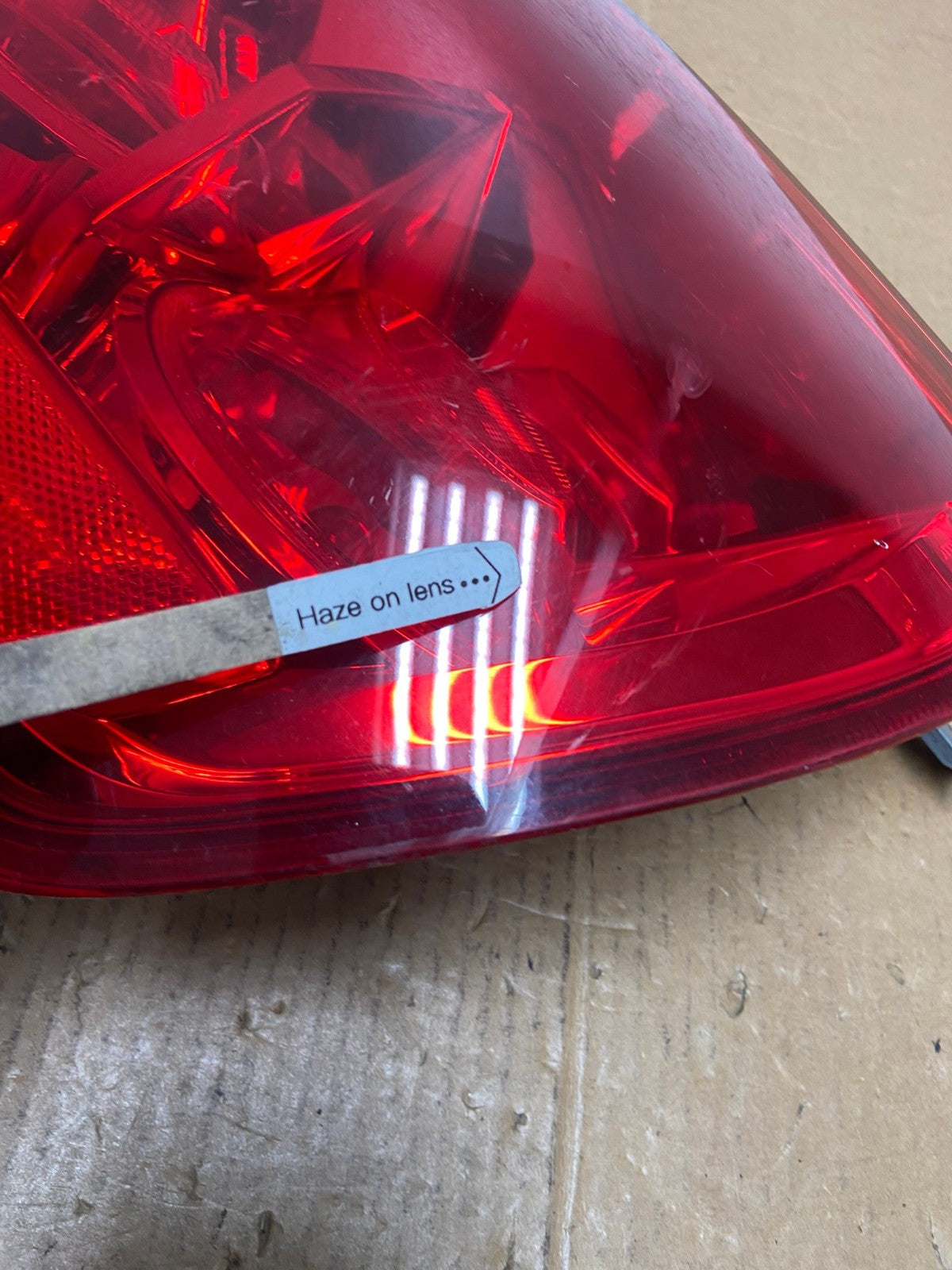 2003 2004 2005 Honda Pilot Left Driver LH Side Tail Light AE0488 LK4