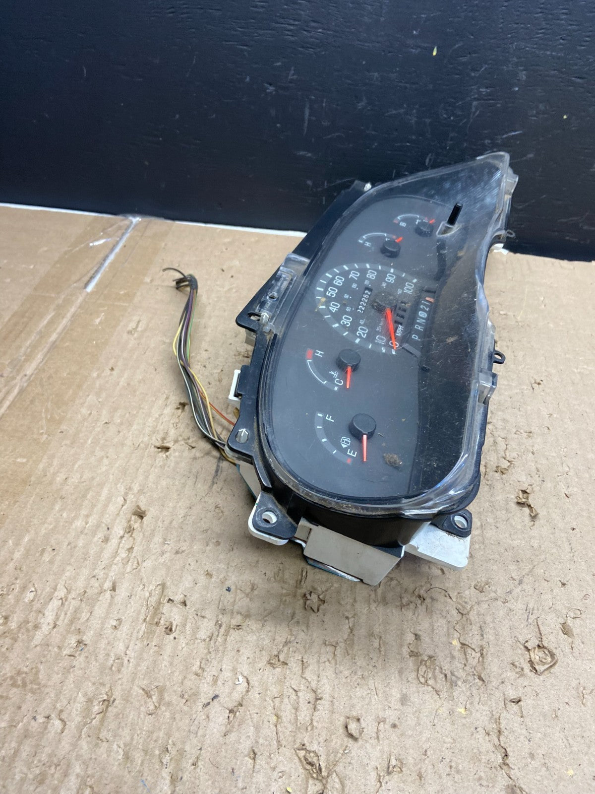 2001-2002 Ford Econoline E250 E350 Van Speedometer Instrument Cluster ab5777 DG2