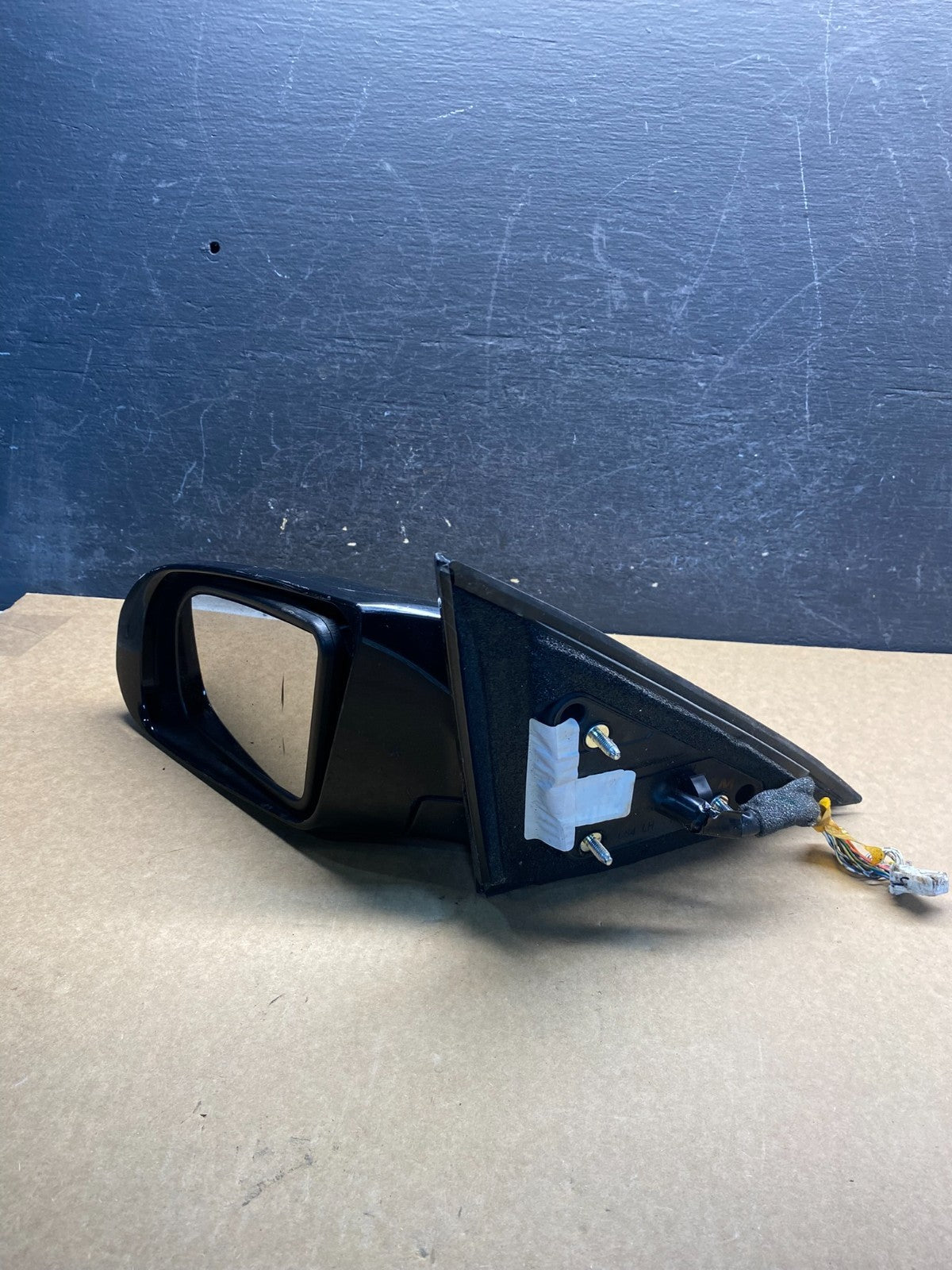 2009 to 2014 Nissan Maxima Left Driver Side View Door Trn Sig Mirror AG6011 DW11