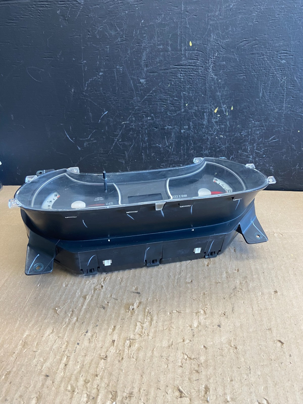 2009 2010 Ford Explorer Speedometer Cluster Gauge Oem AB9723  DG4
