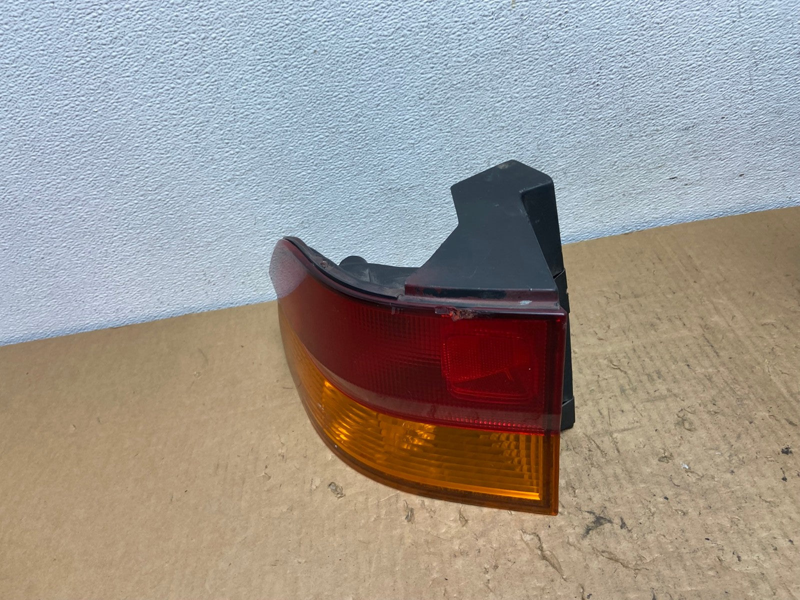 2002 2003 2004 Honda Odyssey Left Driver LH Side Tail Light AC8218 LK1