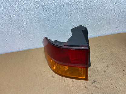 2002 2003 2004 Honda Odyssey Left Driver LH Side Tail Light AC8218 LK1
