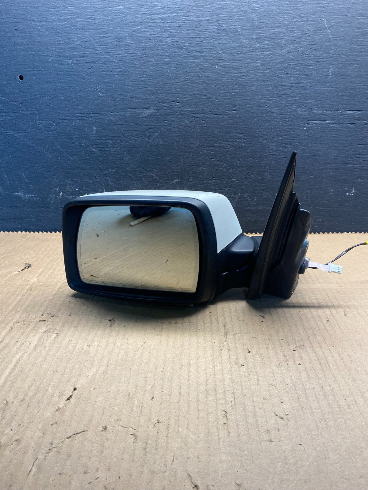 2004 to 2010 BMW X3 Left Driver LH Side View Door Mirror AC7900 DG8