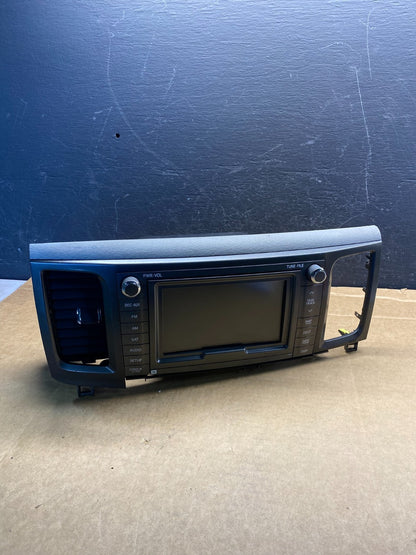 2011 to 2014 Toyota Sienna AM FM CD Mp3 Radio Receiver AD7572 DG0