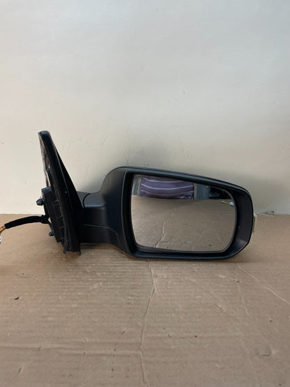 2011 to 2015 Kia Sorento Right Passenger Door Mirror Turn Signal ai0462 DG7