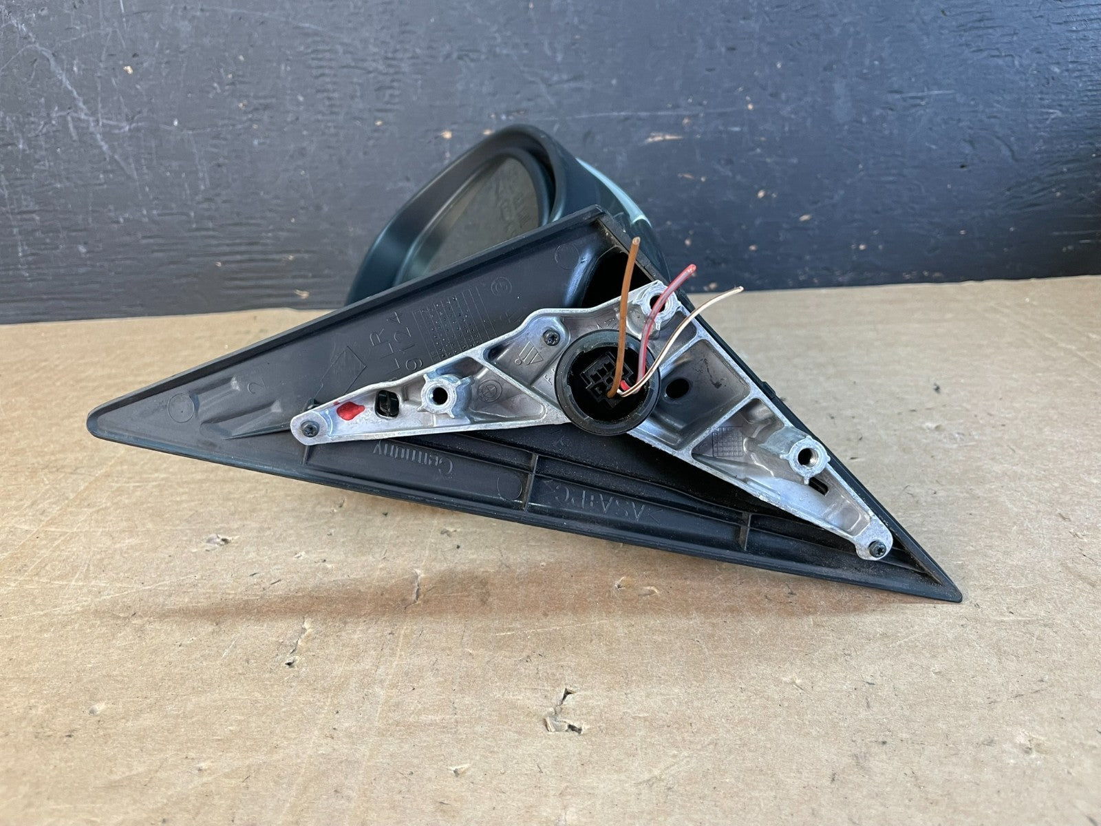 2009 to 2011 BMW 328i 335i Right Passenger Side View Door Mirror AE8561 DW4