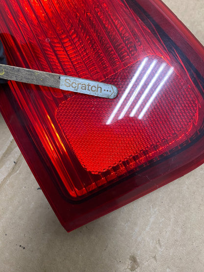 2003 - 2006 Lincoln Navigator Left Driver Lh Side Tail Light Inner Oem U9739 DW4