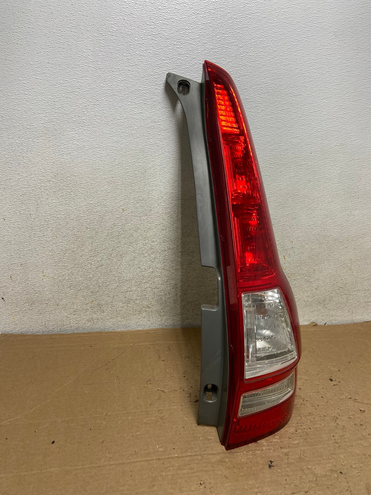 2007 - 2011 Honda Cr-v Crv Right Passenger Rh Side Tail Light AH9018 LK1