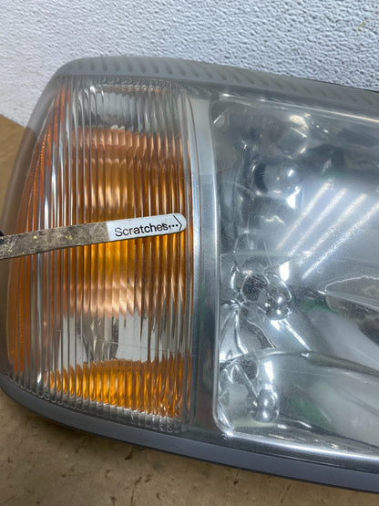 2000 to 2005 Cadillac Deville Right Passenger RH Side Headlight AD3228 DW3