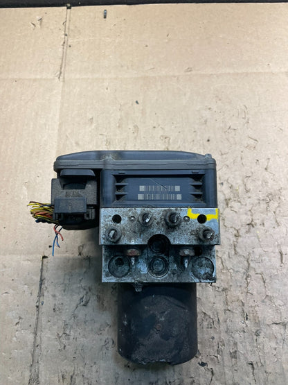 2007 to 2013 BMW X5 E70 ABS Anti-Lock Brake Pump Module OEM w1218 DG3