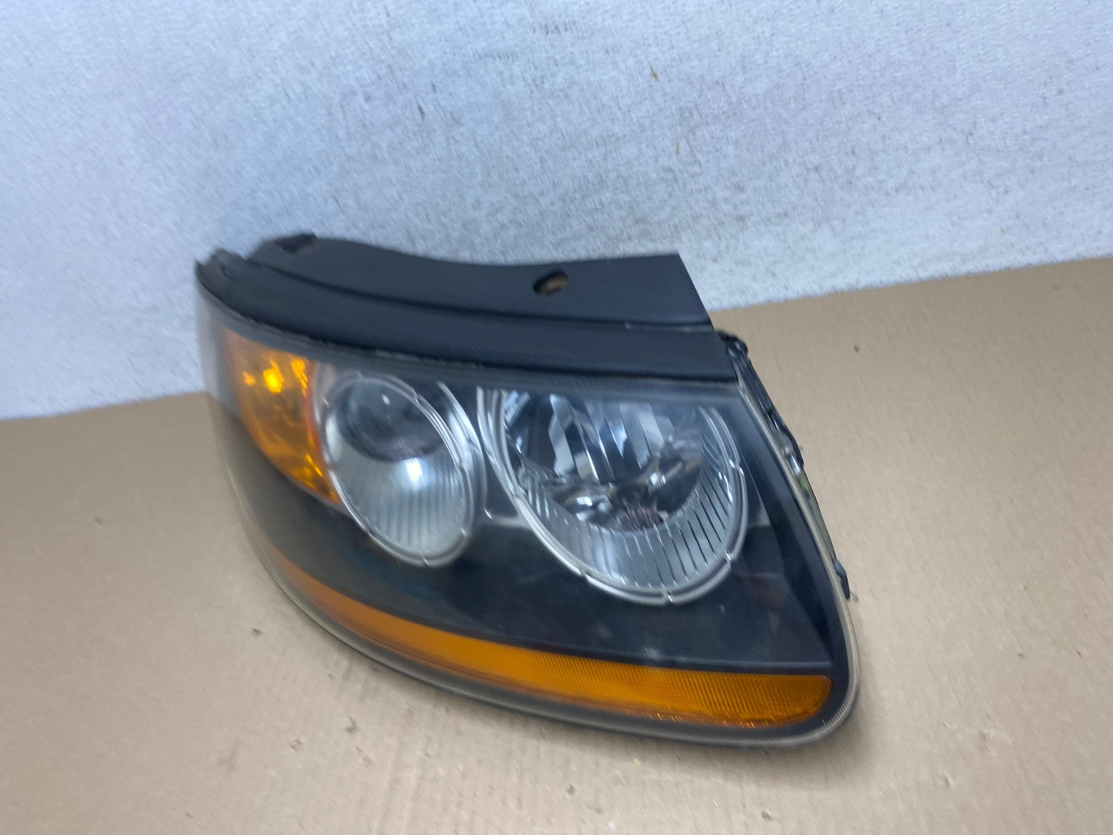 2007 2008 2009 Hyundai Santa Fe Right Passenger Halogen Headlight AE9492 LK1