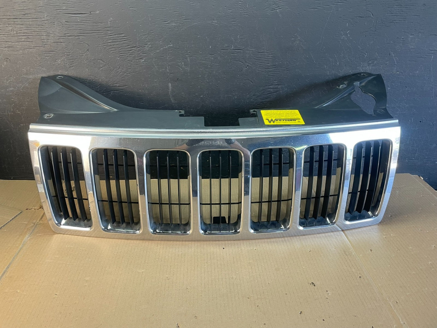2008 2009 2010 Jeep Grand Cherokee Front Upper Grill Grille AE3581 DG0