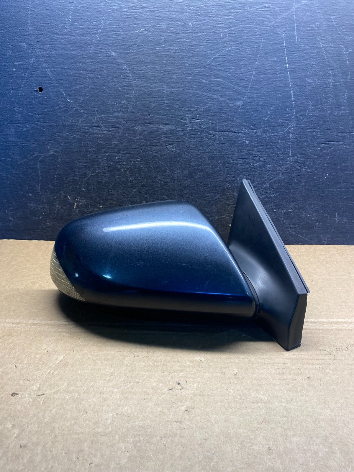 2005 to 2010 Scion TC Right Passenger Side View Door Mirror AF7894 DG0