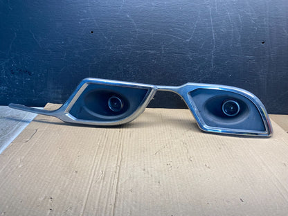 2013 to 2017 Cadillac XTS Front Left+Right Fog Light Cover Trim af7481 DG0