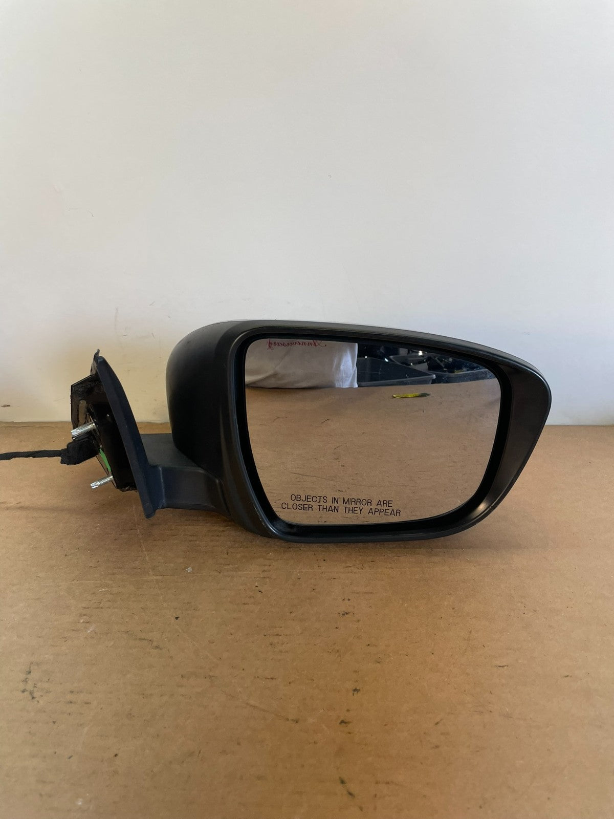 2014 to 2017 Nissan Rogue Right Passenger Side View Door Mirror AG0658 DW8