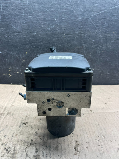 2007 to 2013 BMW X5 E70 ABS Anti-Lock Brake Pump Module OEM T7545 DG0