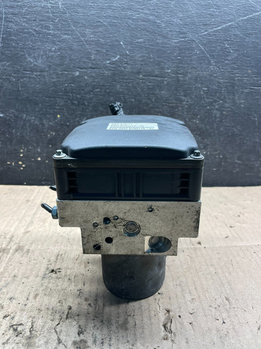 2007 to 2013 BMW X5 E70 ABS Anti-Lock Brake Pump Module OEM T7545 DG0
