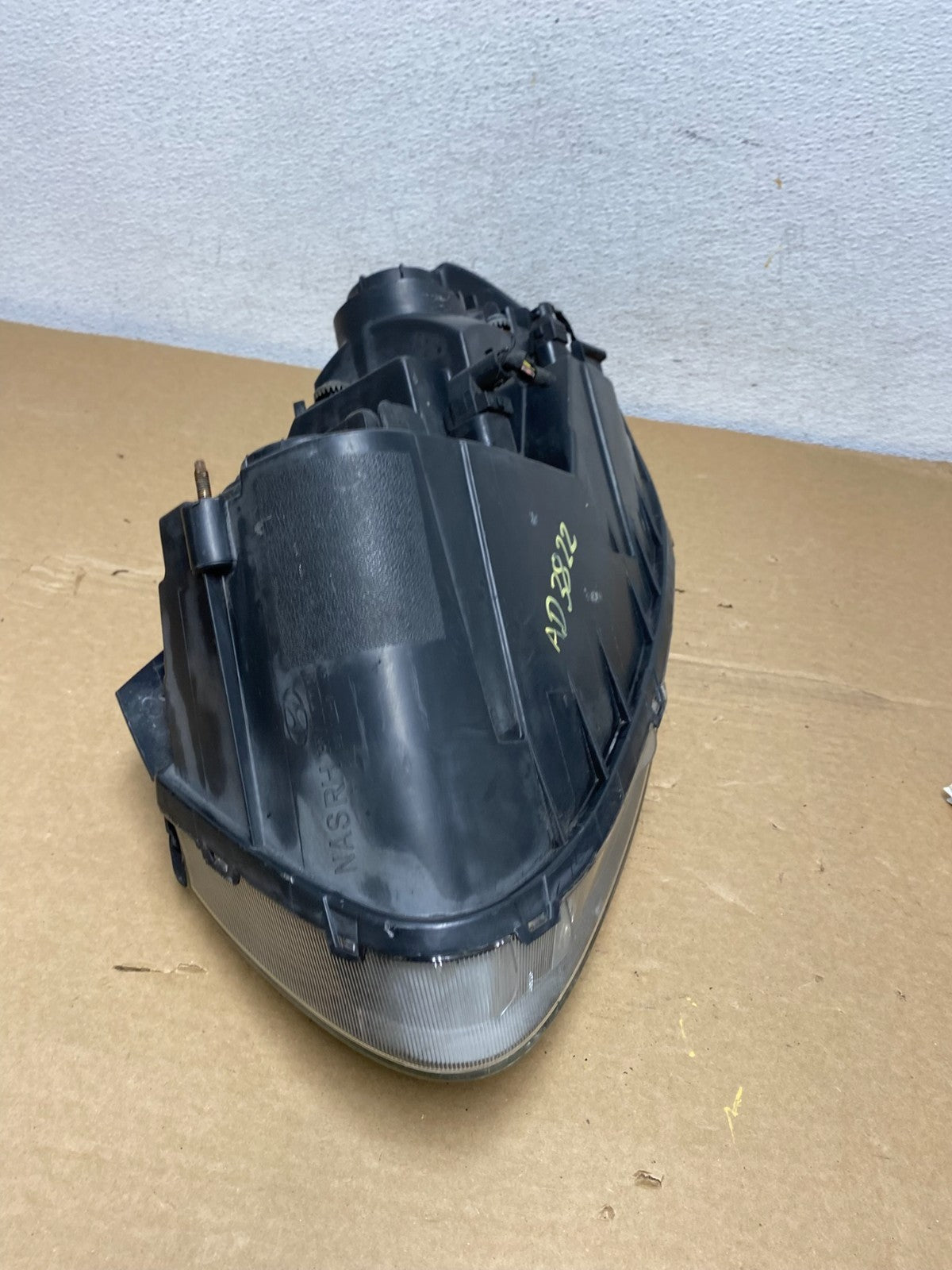 2007 2008 2009 Hyundai Santa Fe Right Passenger Halogen Headlight AD3822 DW8
