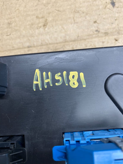 2008 to 2012 Nissan Armada QX56 Display Screen Information AH5181 DG6